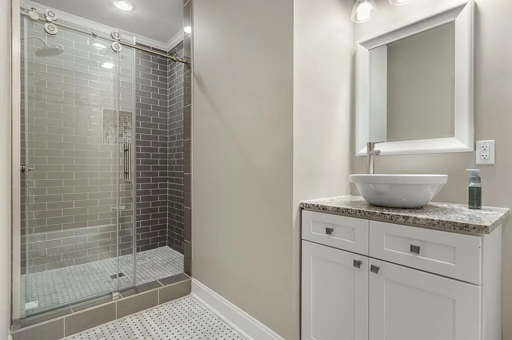 6650 Wright Road, Sandy Springs, Georgia 30328, 6 Bedrooms Bedrooms, ,5 BathroomsBathrooms,Residential,Sold,6650 Wright Road,6921599