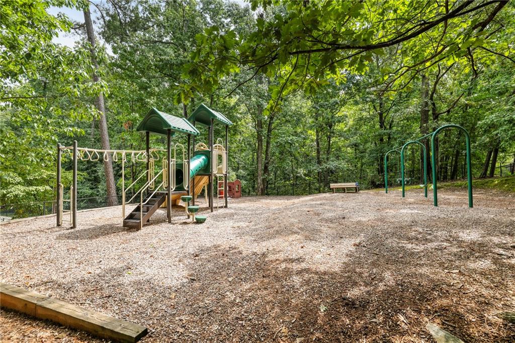 6394 Cherry Tree Lane, Sandy Springs, Georgia 30328, 4 Bedrooms Bedrooms, ,2 BathroomsBathrooms,Residential,Sold,6394 Cherry Tree Lane,7277043