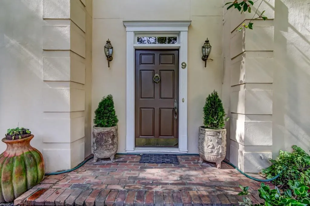 9 Braemore Drive, Sandy Springs, Georgia 30328, 3 Bedrooms Bedrooms, ,2 BathroomsBathrooms,Residential,Sold,9 Braemore Drive,5965763