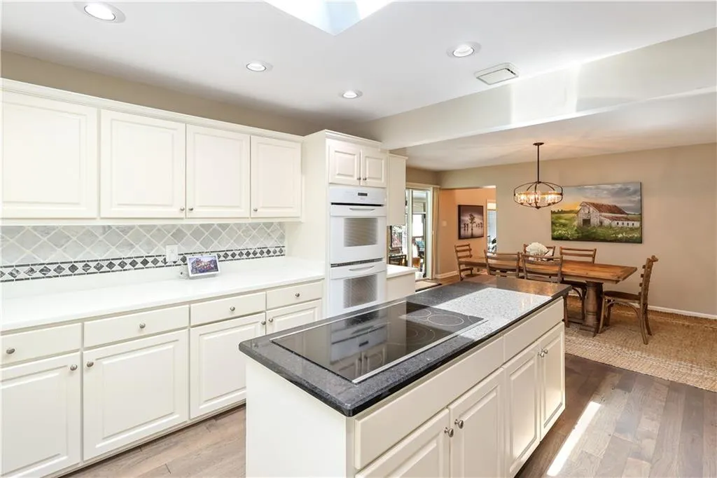 8025 Monticello Drive, Atlanta, Georgia 30350, 6 Bedrooms Bedrooms, ,4 BathroomsBathrooms,Residential,For Sale,8025 Monticello Drive,7755830