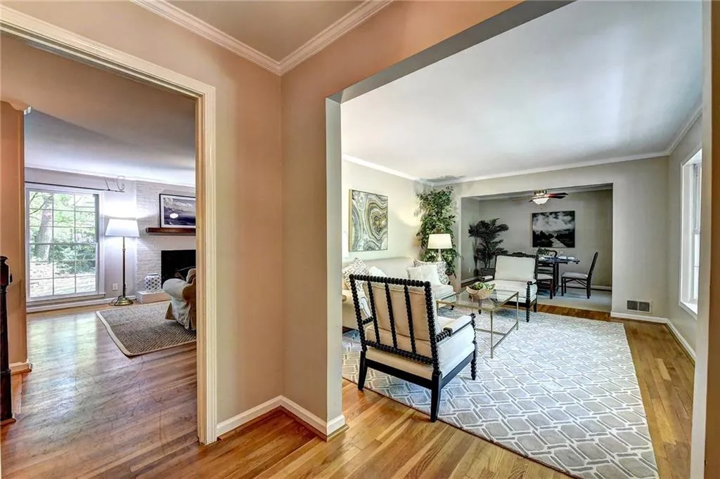 4251 Brookview Drive Se, Atlanta, Georgia 30339, 5 Bedrooms Bedrooms, ,3 BathroomsBathrooms,Residential,Sold,4251 Brookview Drive Se,6007568