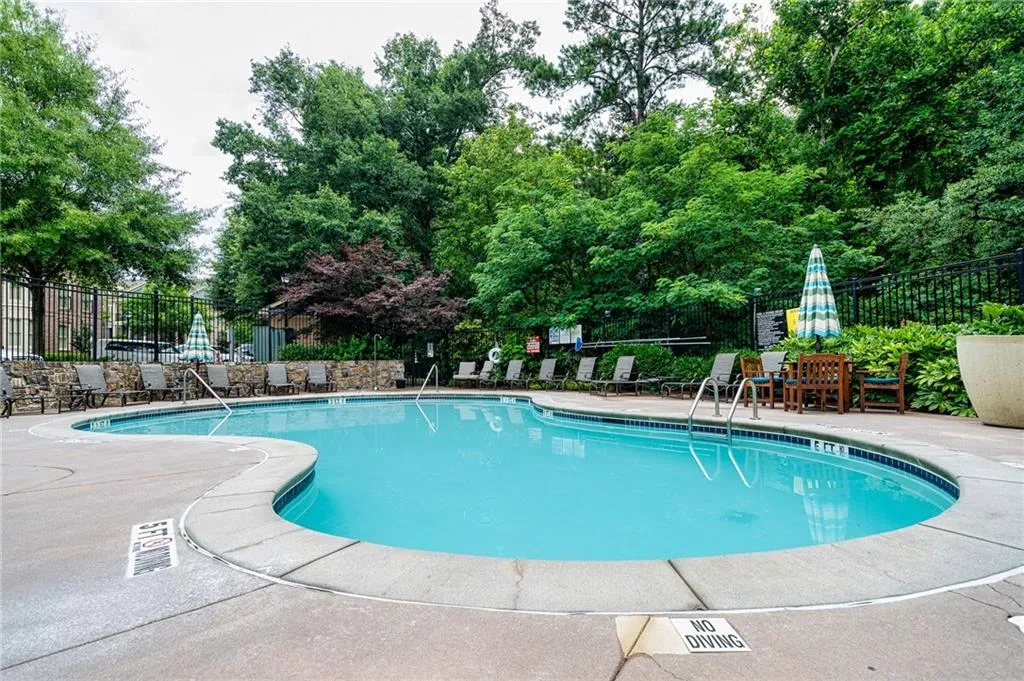 200 River Vista Drive Unit 544, Atlanta, Georgia 30339, 1 Bedroom Bedrooms, ,1 BathroomBathrooms,Residential,Sold,200 River Vista Drive Unit 544,6964257