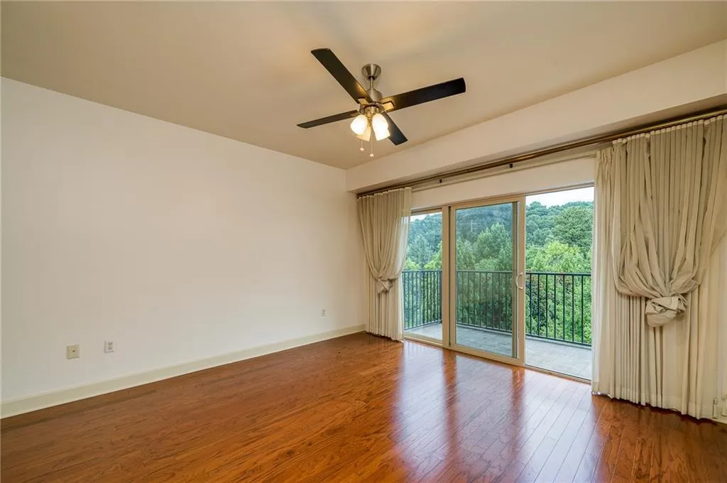 200 River Vista Drive Unit 544, Atlanta, Georgia 30339, 1 Bedroom Bedrooms, ,1 BathroomBathrooms,Residential,Sold,200 River Vista Drive Unit 544,6964257