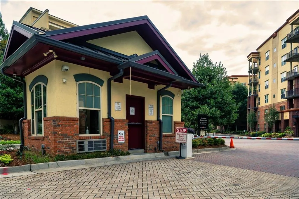 200 River Vista Drive Unit 544, Atlanta, Georgia 30339, 1 Bedroom Bedrooms, ,1 BathroomBathrooms,Residential,Sold,200 River Vista Drive Unit 544,6964257