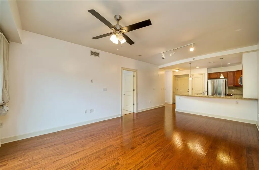 200 River Vista Drive Unit 544, Atlanta, Georgia 30339, 1 Bedroom Bedrooms, ,1 BathroomBathrooms,Residential,Sold,200 River Vista Drive Unit 544,6964257