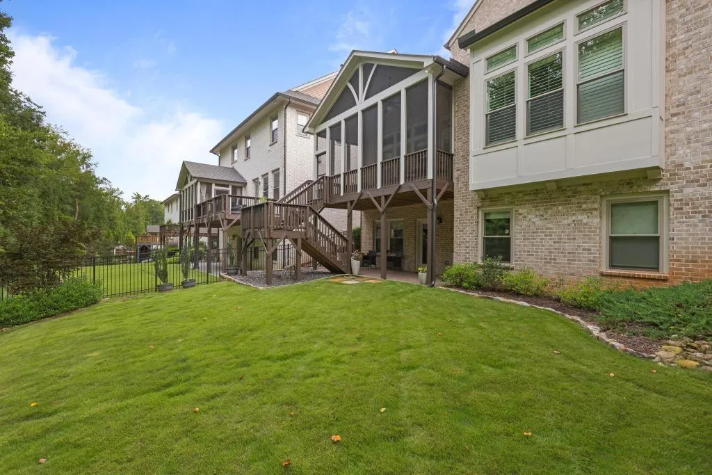 6414 Lucent Lane, Atlanta, Georgia 30328, 5 Bedrooms Bedrooms, ,4 BathroomsBathrooms,Residential,Sold,6414 Lucent Lane,7445937