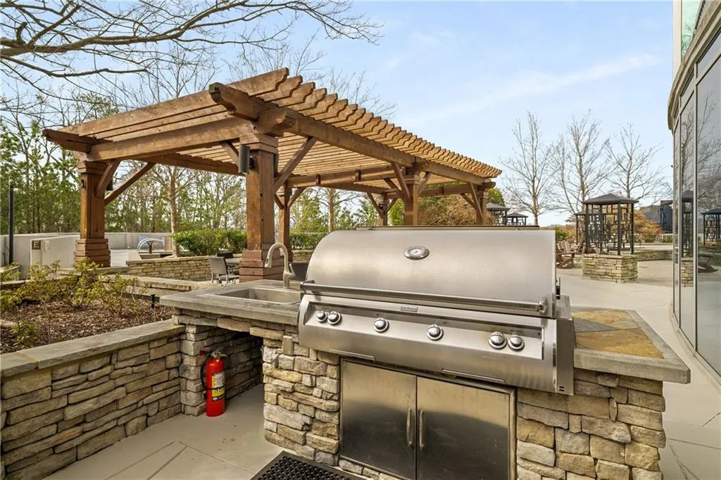 3300 Windy Ridge Parkway Unit 1109, Atlanta, Georgia 30339, 2 Bedrooms Bedrooms, ,2 BathroomsBathrooms,Residential,For Sale,3300 Windy Ridge Parkway Unit 1109,7604325