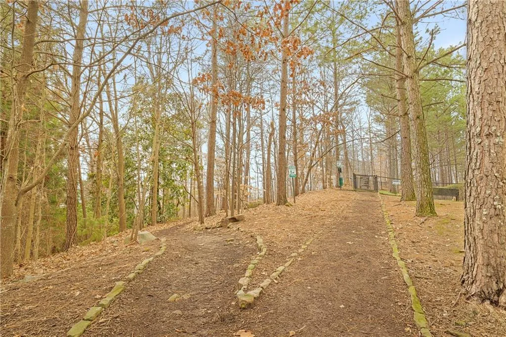 3300 Windy Ridge Parkway Unit 1109, Atlanta, Georgia 30339, 2 Bedrooms Bedrooms, ,2 BathroomsBathrooms,Residential,For Sale,3300 Windy Ridge Parkway Unit 1109,7604325