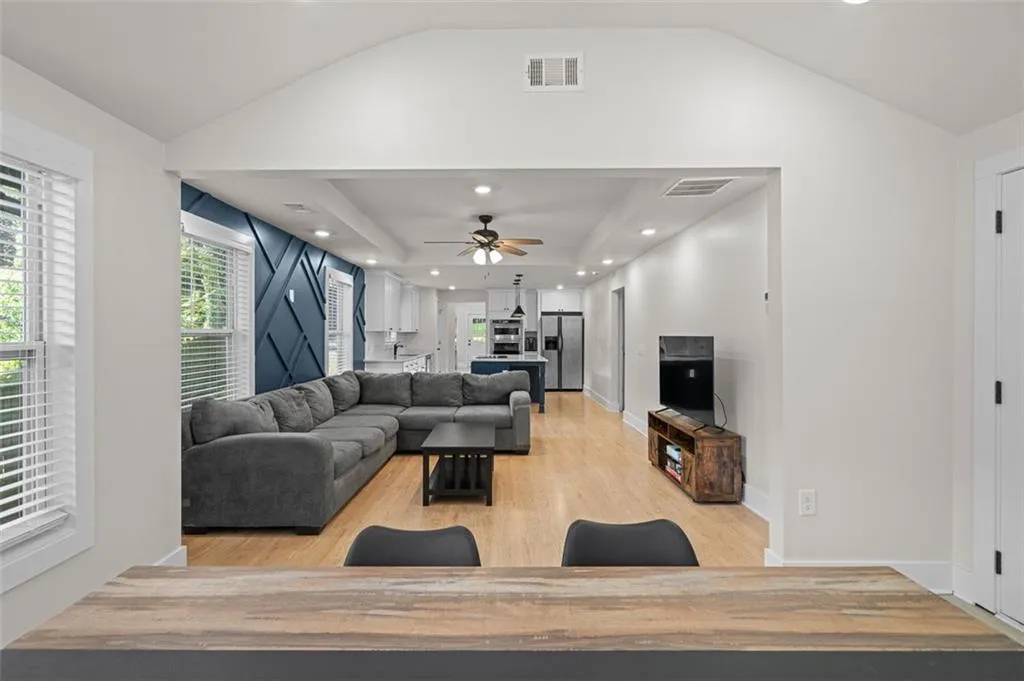 1422 Kennesaw Drive Nw, Atlanta, Georgia 30318, 3 Bedrooms Bedrooms, ,2 BathroomsBathrooms,Residential,For Sale,1422 Kennesaw Drive Nw,7635716