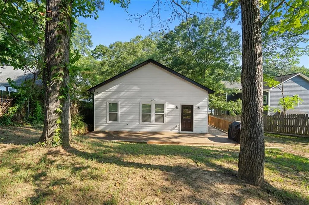 1422 Kennesaw Drive Nw, Atlanta, Georgia 30318, 3 Bedrooms Bedrooms, ,2 BathroomsBathrooms,Residential,For Sale,1422 Kennesaw Drive Nw,7635716