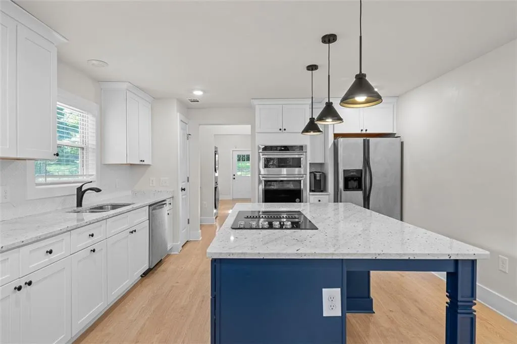 1422 Kennesaw Drive Nw, Atlanta, Georgia 30318, 3 Bedrooms Bedrooms, ,2 BathroomsBathrooms,Residential,For Sale,1422 Kennesaw Drive Nw,7635716