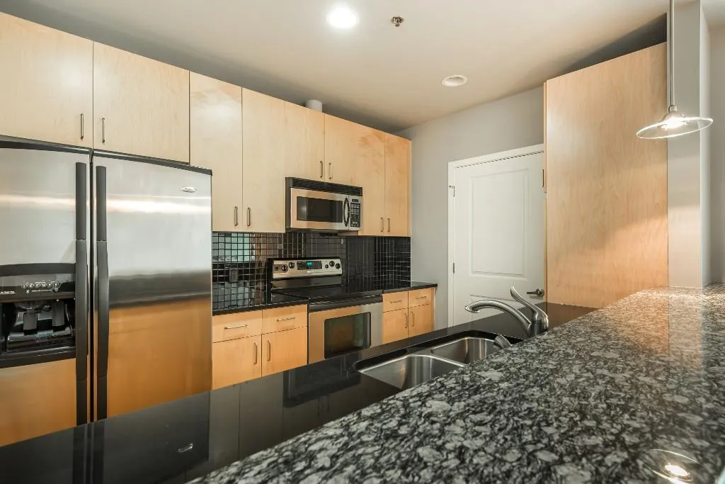 943 Peachtree Street Ne Unit 1206, Atlanta, Georgia 30309, 2 Bedrooms Bedrooms, ,2 BathroomsBathrooms,Residential,Sold,943 Peachtree Street Ne Unit 1206,5597013