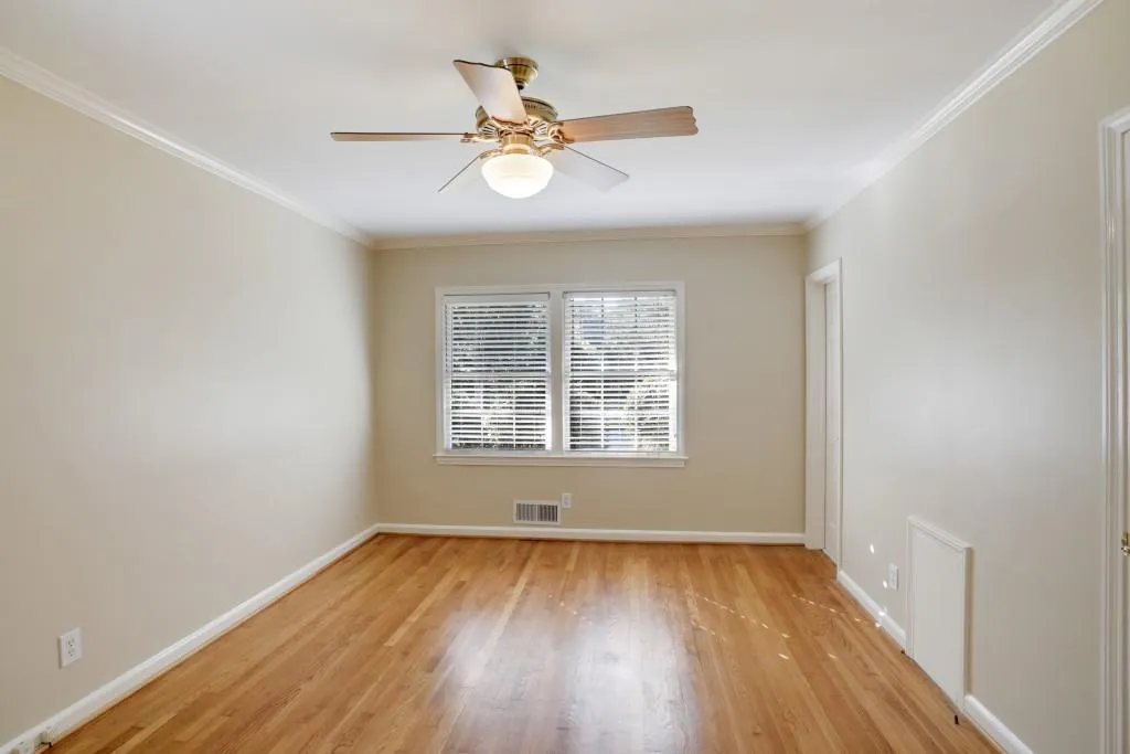 5795 Greenbrier Road, Sandy Springs, Georgia 30328, 3 Bedrooms Bedrooms, ,2 BathroomsBathrooms,Residential,Sold,5795 Greenbrier Road,5760996