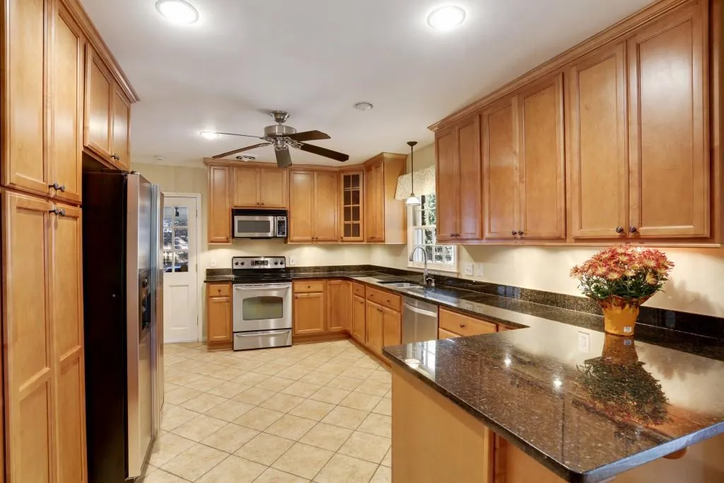 5795 Greenbrier Road, Sandy Springs, Georgia 30328, 3 Bedrooms Bedrooms, ,2 BathroomsBathrooms,Residential,Sold,5795 Greenbrier Road,5760996