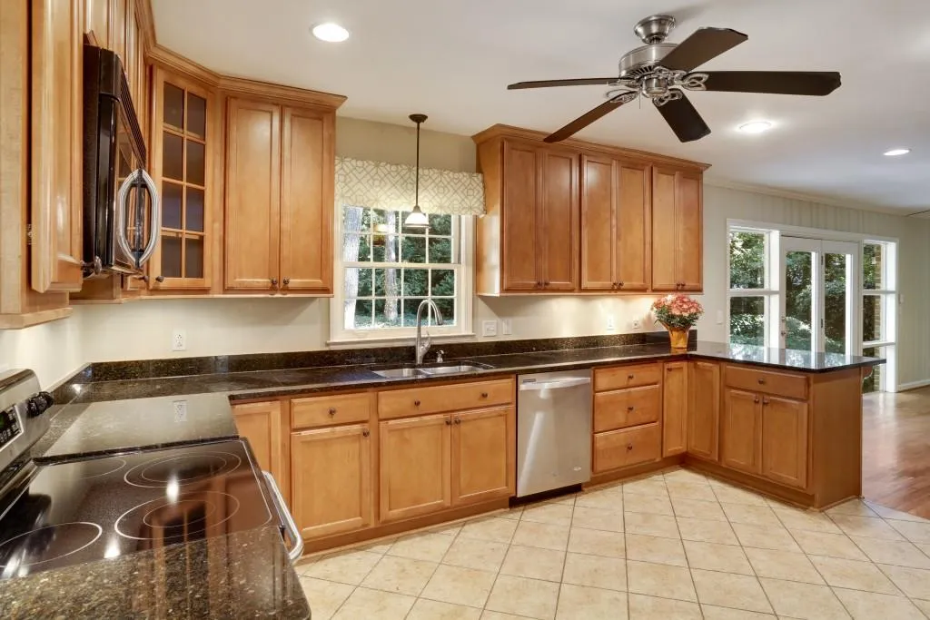 5795 Greenbrier Road, Sandy Springs, Georgia 30328, 3 Bedrooms Bedrooms, ,2 BathroomsBathrooms,Residential,Sold,5795 Greenbrier Road,5760996