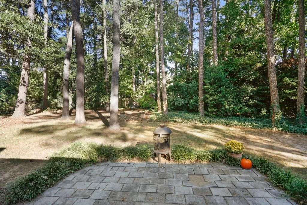 5795 Greenbrier Road, Sandy Springs, Georgia 30328, 3 Bedrooms Bedrooms, ,2 BathroomsBathrooms,Residential,Sold,5795 Greenbrier Road,5760996