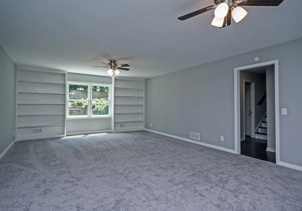 7195 Dunhill Terrace, Sandy Springs, Georgia 30328, 4 Bedrooms Bedrooms, ,3 BathroomsBathrooms,Residential,Sold,7195 Dunhill Terrace,5881697