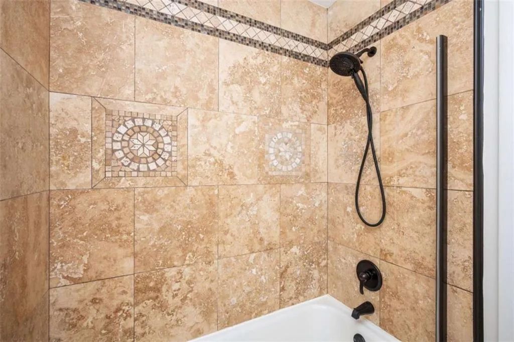 620 Spalding Drive, Sandy Springs, Georgia 30328, 3 Bedrooms Bedrooms, ,2 BathroomsBathrooms,Residential,For Sale,620 Spalding Drive,7743671