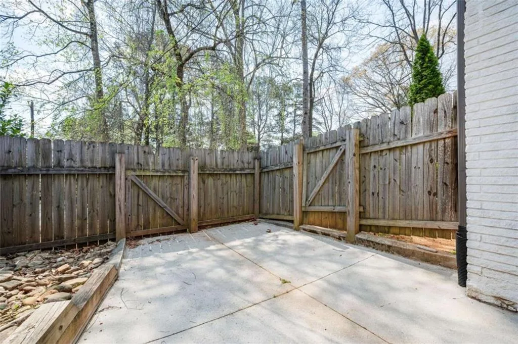 620 Spalding Drive, Sandy Springs, Georgia 30328, 3 Bedrooms Bedrooms, ,2 BathroomsBathrooms,Residential,For Sale,620 Spalding Drive,7743671