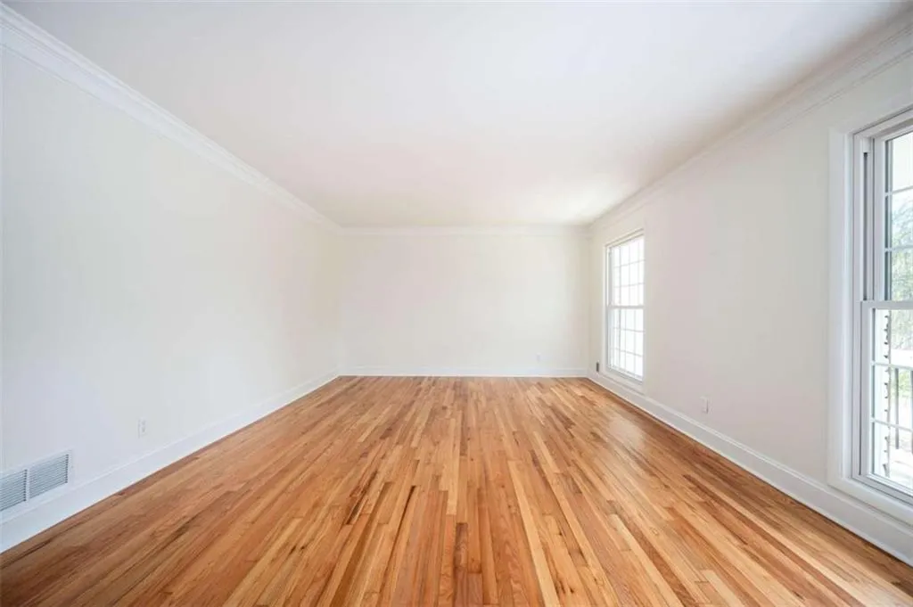 620 Spalding Drive, Sandy Springs, Georgia 30328, 3 Bedrooms Bedrooms, ,2 BathroomsBathrooms,Residential,For Sale,620 Spalding Drive,7743671