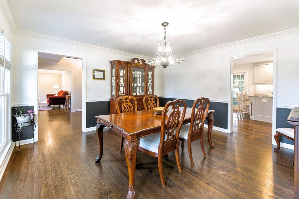 8135 Winged Foot Drive NE, Sandy Springs, Georgia 30350, 6 Bedrooms Bedrooms, ,5 BathroomsBathrooms,Residential,Sold,8135 Winged Foot Drive NE,7307959