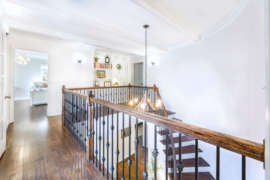 8135 Winged Foot Drive NE, Sandy Springs, Georgia 30350, 6 Bedrooms Bedrooms, ,5 BathroomsBathrooms,Residential,Sold,8135 Winged Foot Drive NE,7307959