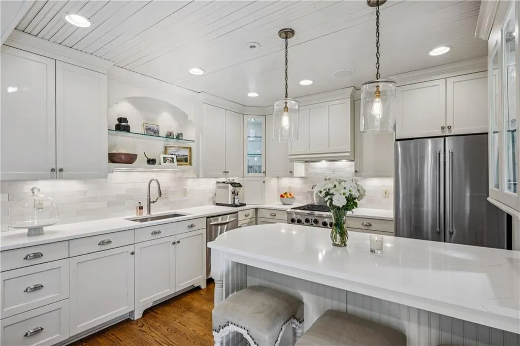 859 Stovall Boulevard Ne, Atlanta, Georgia 30342, 3 Bedrooms Bedrooms, 0 ,2 BathroomsBathrooms,Residential,Sold,859 Stovall Boulevard Ne,7717344