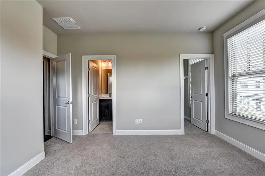 4336 Parkside Place, Atlanta, Georgia 30342, 3 Bedrooms Bedrooms, ,3 BathroomsBathrooms,Residential,Sold,4336 Parkside Place,6043012