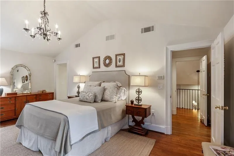 4855 Jett Road, Atlanta, Georgia 30327, 5 Bedrooms Bedrooms, ,5 BathroomsBathrooms,Residential,Sold,4855 Jett Road,6719243