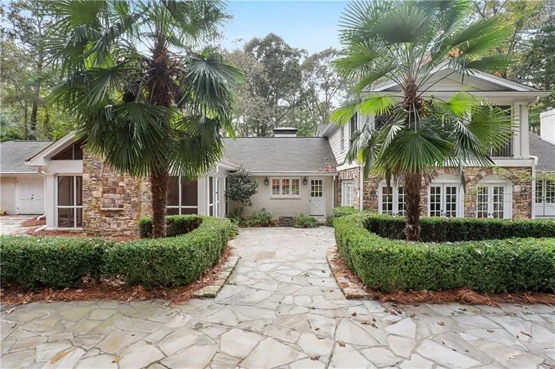 4855 Jett Road, Atlanta, Georgia 30327, 5 Bedrooms Bedrooms, ,5 BathroomsBathrooms,Residential,Sold,4855 Jett Road,6719243