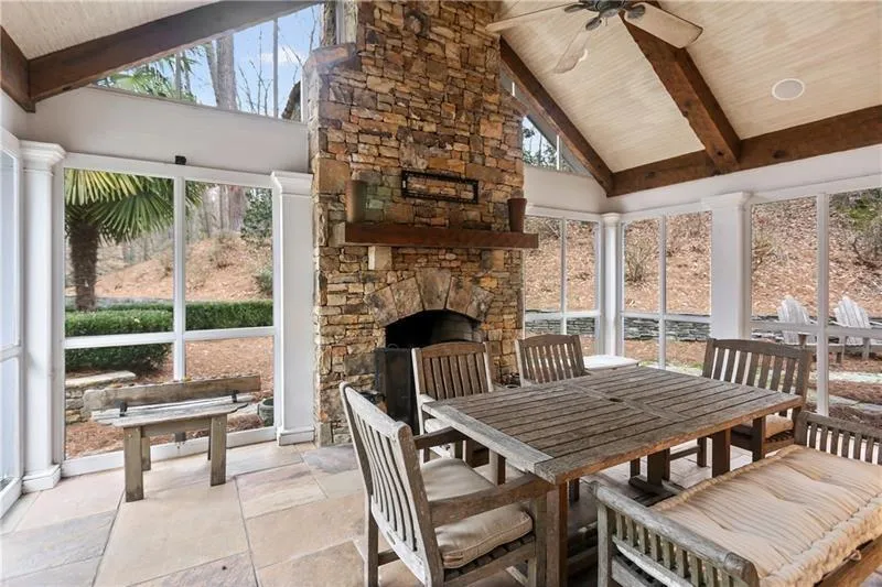 4855 Jett Road, Atlanta, Georgia 30327, 5 Bedrooms Bedrooms, ,5 BathroomsBathrooms,Residential,Sold,4855 Jett Road,6719243