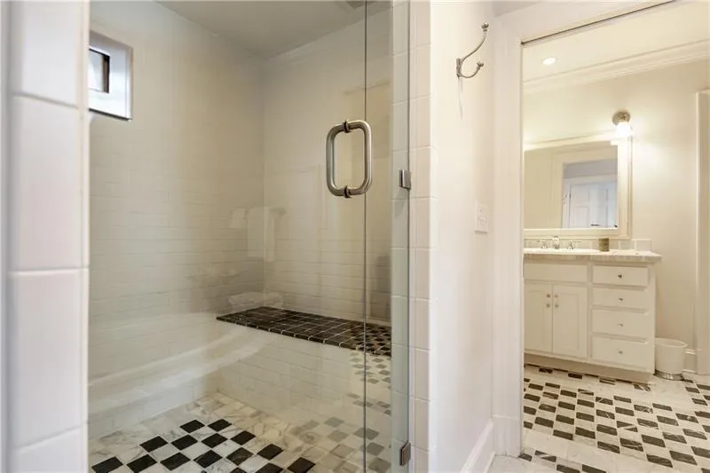 4855 Jett Road, Atlanta, Georgia 30327, 5 Bedrooms Bedrooms, ,5 BathroomsBathrooms,Residential,Sold,4855 Jett Road,6719243