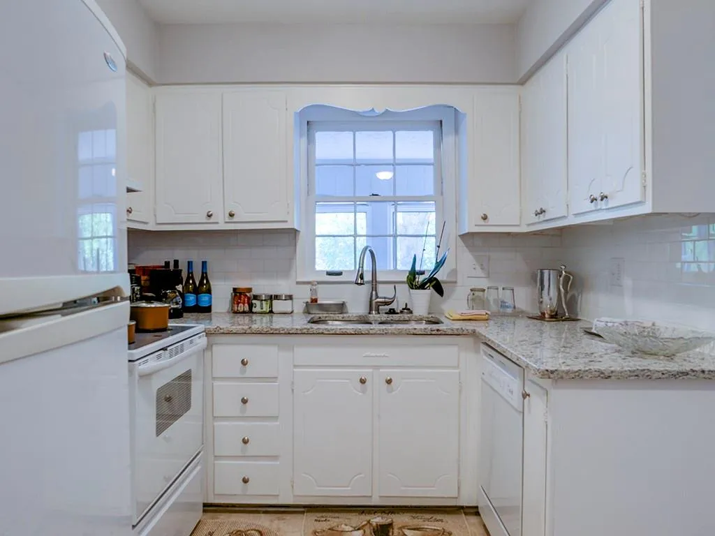 87 Chaumont Square Nw, Atlanta, Georgia 30327, 2 Bedrooms Bedrooms, ,2 BathroomsBathrooms,Residential,Sold,87 Chaumont Square Nw,6508200