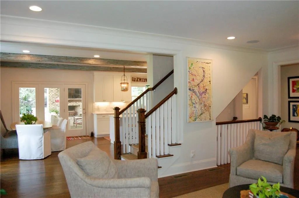 645 Greenview Avenue Ne, Atlanta, Georgia 30305, 4 Bedrooms Bedrooms, ,3 BathroomsBathrooms,Residential,For Sale,645 Greenview Avenue Ne,7615033
