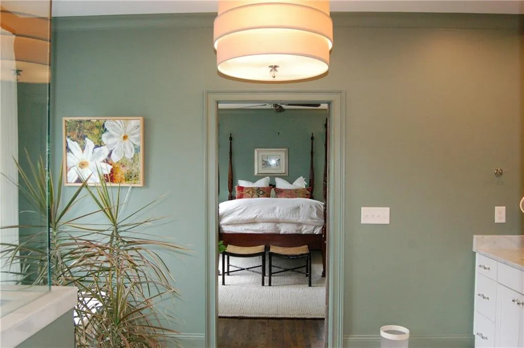 645 Greenview Avenue Ne, Atlanta, Georgia 30305, 4 Bedrooms Bedrooms, ,3 BathroomsBathrooms,Residential,For Sale,645 Greenview Avenue Ne,7615033