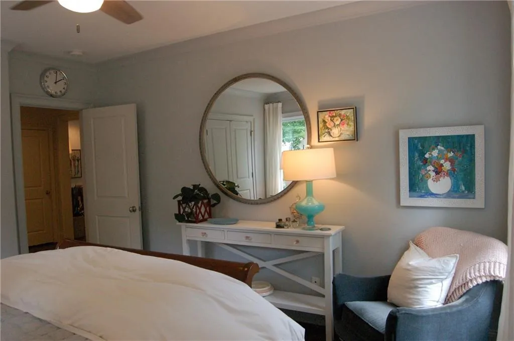 645 Greenview Avenue Ne, Atlanta, Georgia 30305, 4 Bedrooms Bedrooms, ,3 BathroomsBathrooms,Residential,For Sale,645 Greenview Avenue Ne,7615033
