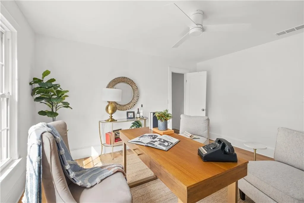 1080 Kingston Drive, Atlanta, Georgia 30342, 6 Bedrooms Bedrooms, ,4 BathroomsBathrooms,Residential,Sold,1080 Kingston Drive,7099074 1080 Kingston Drive, Atlanta, Georgia 30342, 6 Bedrooms Bedrooms, ,4 BathroomsBathrooms,Residential,Sold,1080 Kingston Drive,7099074