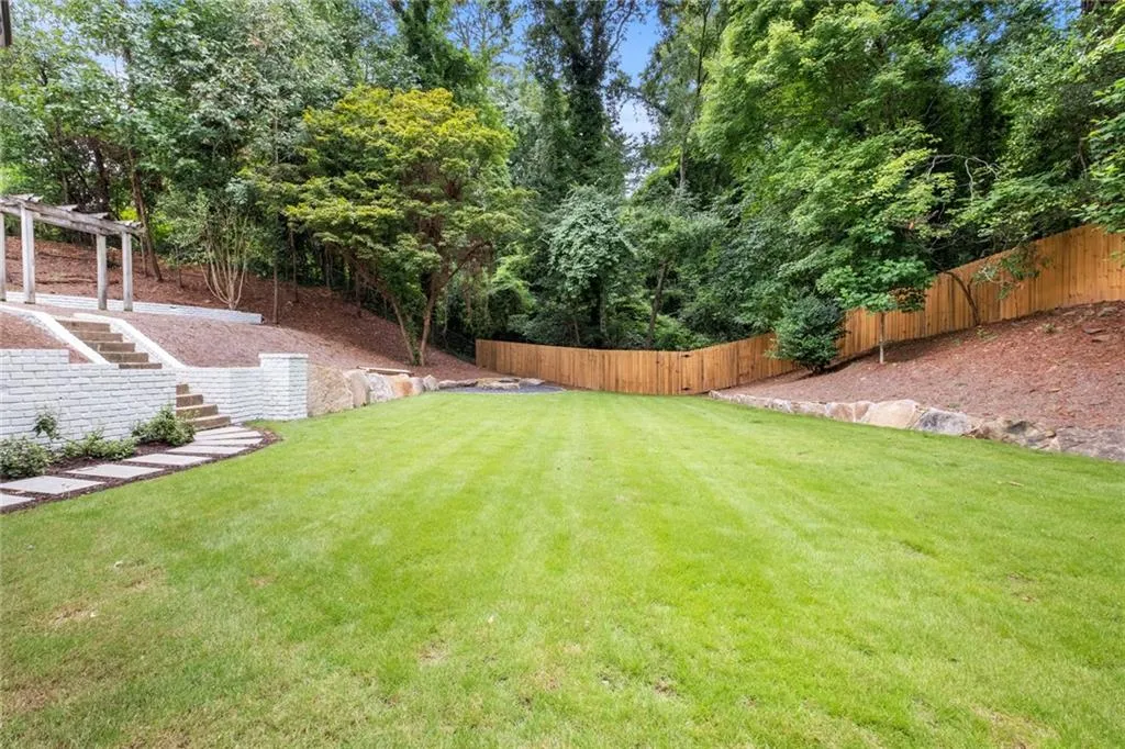 1080 Kingston Drive, Atlanta, Georgia 30342, 6 Bedrooms Bedrooms, ,4 BathroomsBathrooms,Residential,Sold,1080 Kingston Drive,7099074 1080 Kingston Drive, Atlanta, Georgia 30342, 6 Bedrooms Bedrooms, ,4 BathroomsBathrooms,Residential,Sold,1080 Kingston Drive,7099074