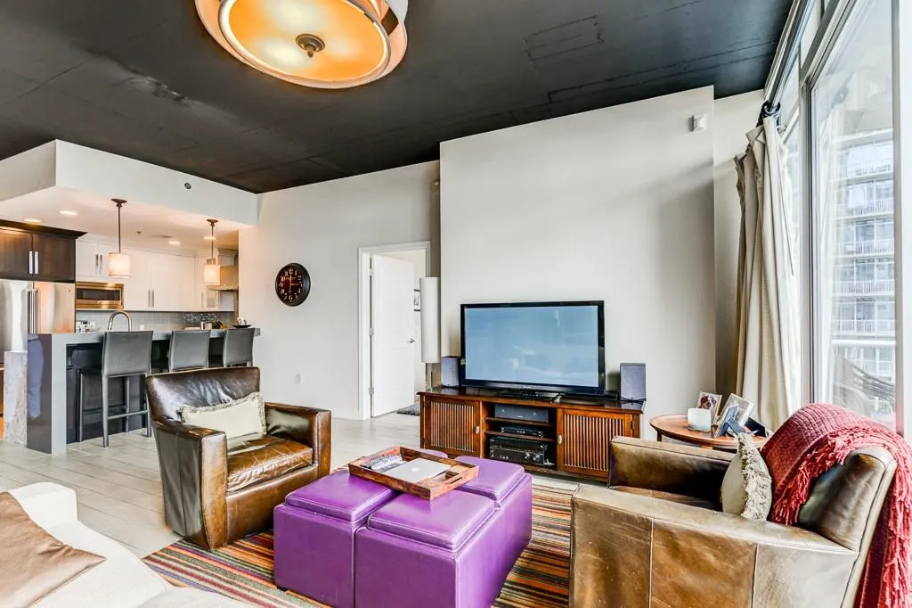 44 Peachtree Place Nw Unit 1021, Atlanta, Georgia 30309, 2 Bedrooms Bedrooms, ,2 BathroomsBathrooms,Residential,Sold,44 Peachtree Place Nw Unit 1021,5857741