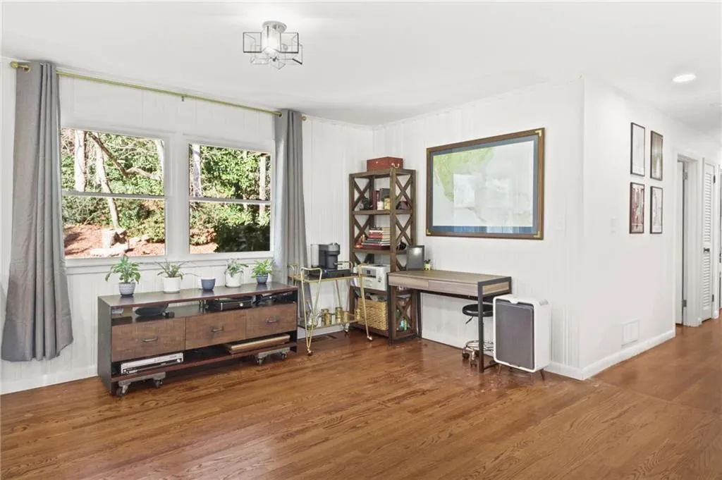 310 Brook Drive, Atlanta, Georgia 30328, 3 Bedrooms Bedrooms, ,2 BathroomsBathrooms,Residential,For Sale,310 Brook Drive,7713930