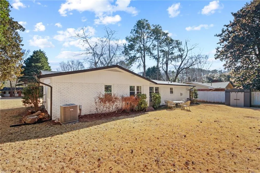 310 Brook Drive, Atlanta, Georgia 30328, 3 Bedrooms Bedrooms, ,2 BathroomsBathrooms,Residential,For Sale,310 Brook Drive,7713930