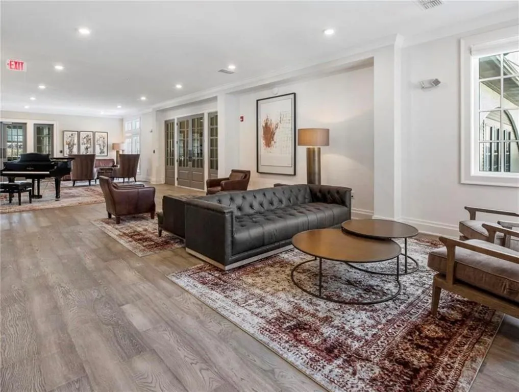 6637 Cadence Boulevard, Atlanta, Georgia 30328, 4 Bedrooms Bedrooms, ,4 BathroomsBathrooms,Residential,Sold,6637 Cadence Boulevard,7412813