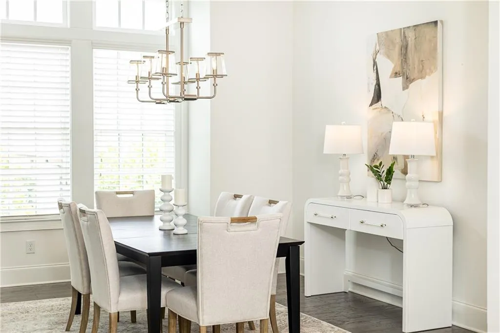 6637 Cadence Boulevard, Atlanta, Georgia 30328, 4 Bedrooms Bedrooms, ,4 BathroomsBathrooms,Residential,Sold,6637 Cadence Boulevard,7412813