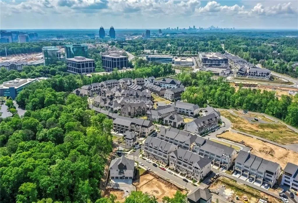 6637 Cadence Boulevard, Atlanta, Georgia 30328, 4 Bedrooms Bedrooms, ,4 BathroomsBathrooms,Residential,Sold,6637 Cadence Boulevard,7412813