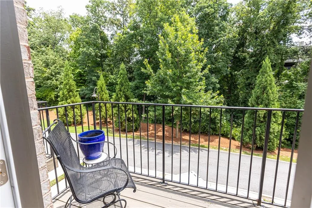 6637 Cadence Boulevard, Atlanta, Georgia 30328, 4 Bedrooms Bedrooms, ,4 BathroomsBathrooms,Residential,Sold,6637 Cadence Boulevard,7412813