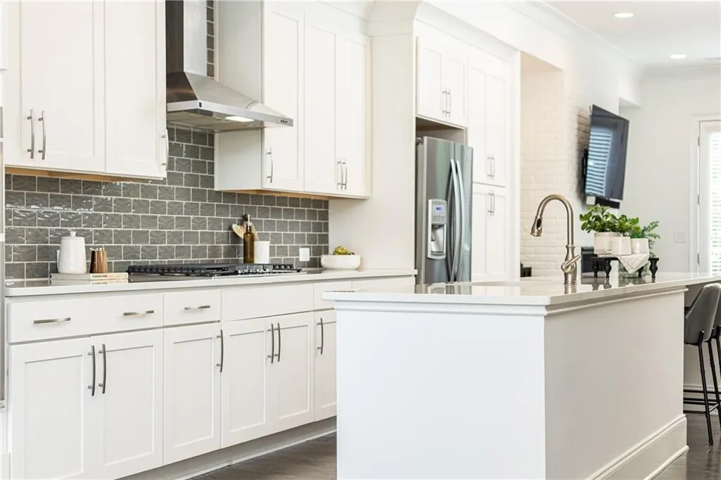 6637 Cadence Boulevard, Atlanta, Georgia 30328, 4 Bedrooms Bedrooms, ,4 BathroomsBathrooms,Residential,Sold,6637 Cadence Boulevard,7412813