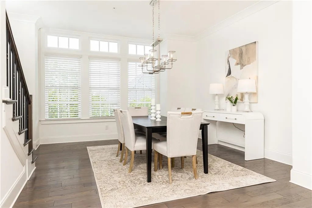 6637 Cadence Boulevard, Atlanta, Georgia 30328, 4 Bedrooms Bedrooms, ,4 BathroomsBathrooms,Residential,Sold,6637 Cadence Boulevard,7412813