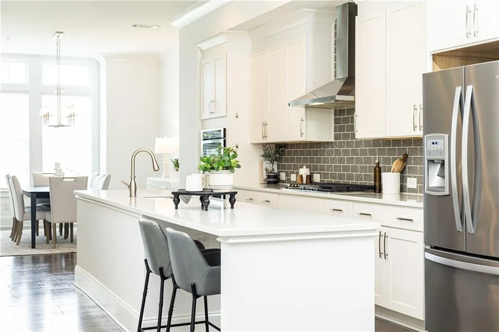 6637 Cadence Boulevard, Atlanta, Georgia 30328, 4 Bedrooms Bedrooms, ,4 BathroomsBathrooms,Residential,Sold,6637 Cadence Boulevard,7412813