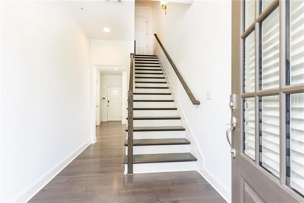 6637 Cadence Boulevard, Atlanta, Georgia 30328, 4 Bedrooms Bedrooms, ,4 BathroomsBathrooms,Residential,Sold,6637 Cadence Boulevard,7412813