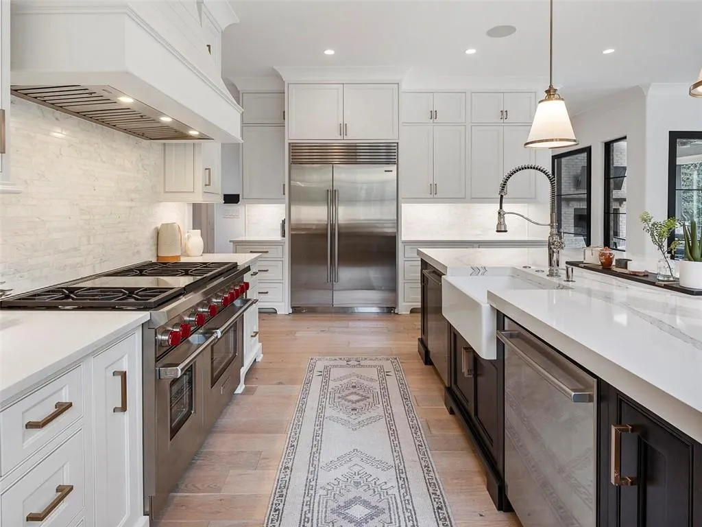 4736 Lake Forrest Drive, Sandy Springs, Georgia 30342, 6 Bedrooms Bedrooms, ,6 BathroomsBathrooms,Residential,Sold,4736 Lake Forrest Drive,6970968 4736 Lake Forrest Drive, Sandy Springs, Georgia 30342, 6 Bedrooms Bedrooms, ,6 BathroomsBathrooms,Residential,Sold,4736 Lake Forrest Drive,6970968